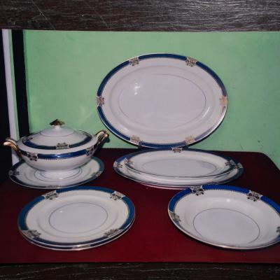 Photograph Of Preserved Antique Crockeries6