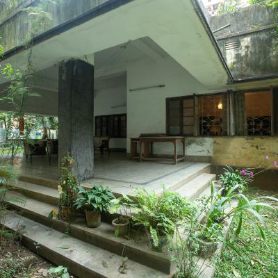 The Large Verandah At South Which Is A Key Space For Family Members4